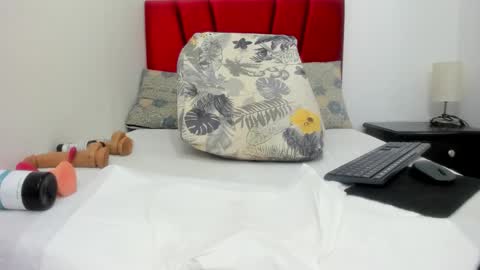 candy_sex18_ online show from September 18, 2025, 1:18 am