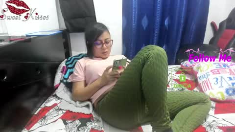 candy_val online show from January 19, 2025, 5:37 am