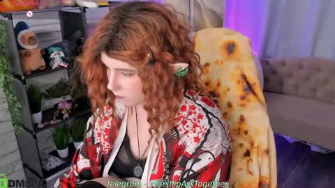 Snapshot of candy_yeah chatting on May 19, 2026, 1:56 am Mary online show from May 19, 2026, 1:56 am