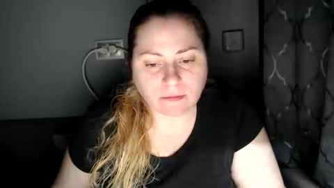 Laura online show from September 27, 2025, 8:47 pm