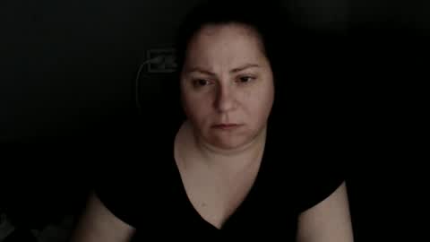 Laura online show from November 19, 2025, 6:13 am