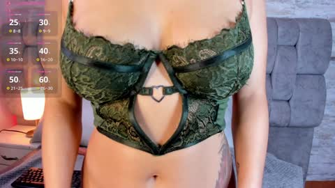 Snapshot of candycuckol chatting on December 6, 2024, 10:16 am Candy online show from December 6, 2024, 10:16 am