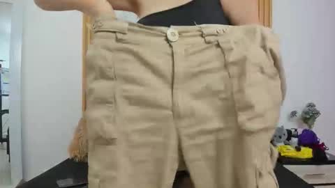 Snapshot of candyfox2606 chatting on February 24, 2026, 5:11 pm candyfox online show from February 24, 2026, 5:11 pm