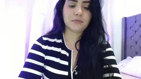 candy online show from January 25, 2025, 1:54 am