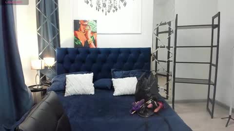 Sofia online show from October 13, 2025, 12:43 am