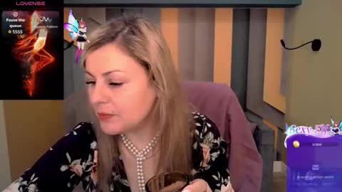 CandyLons online show from February 23, 2026, 6:33 am