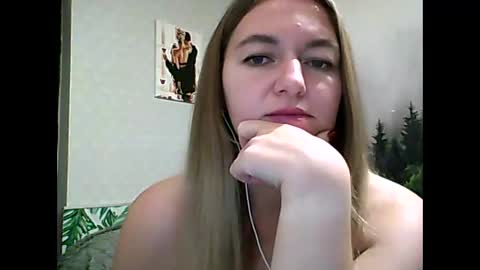 Daisy online show from October 6, 2025, 9:45 pm