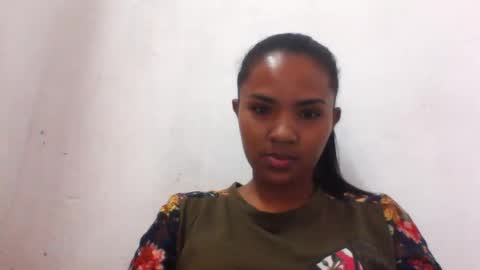 CandySourensx online show from May 13, 2026, 5:05 am