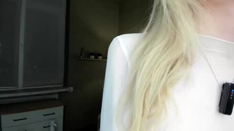 Kate online show from February 25, 2026, 3:32 pm