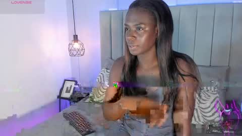 candyyvega online show from April 4, 2026, 8:28 pm