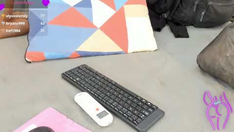 candyyvega online show from April 12, 2026, 9:36 am