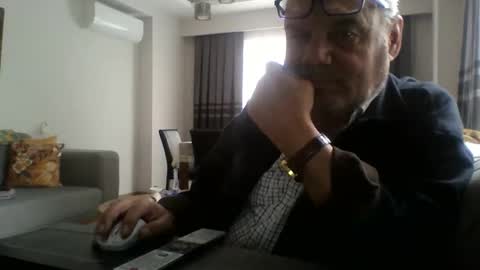 cankoksal1 online show from November 5, 2025, 7:52 am