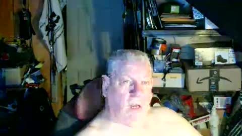 canoelicker69 online show from October 6, 2025, 10:34 am