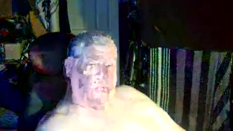 canoelicker69 online show from October 19, 2025, 10:38 am