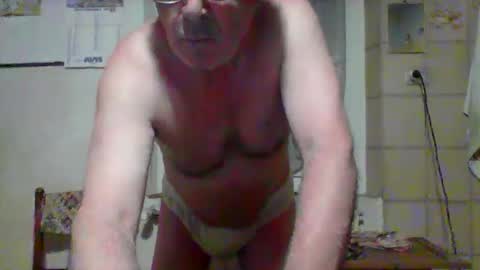 cantera577 online show from September 22, 2025, 9:39 pm