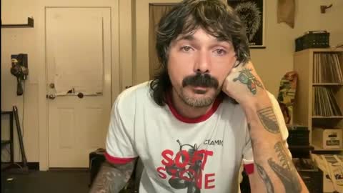 cantleavethehouse online show from September 24, 2025, 7:44 am