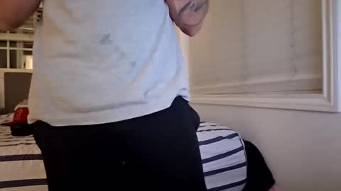 cappinrc8 online show from February 10, 2026, 3:43 am