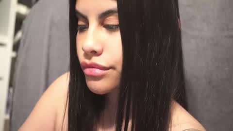 Miyah online show from December 18, 2025, 2:17 am