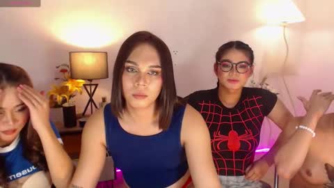 caprize_diva online show from February 26, 2025, 2:25 pm