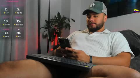 caprywilliams online show from May 30, 2026, 8:44 am