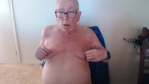 Snapshot of capt5105 chatting on February 12, 2026, 1:22 am capt5105 online show from February 12, 2026, 1:22 am