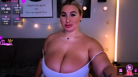 Snapshot of cara__harris chatting on February 17, 2026, 12:34 pm . . online show from February 17, 2026, 12:34 pm