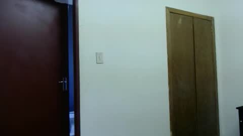 fifi online show from October 28, 2025, 7:45 am