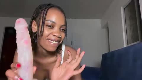 Caramel Melissa online show from January 15, 2026, 12:59 am