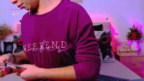 Snapshot of cardi_sin chatting on December 21, 2025, 4:52 am cardi_sin online show from December 21, 2025, 4:52 am