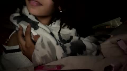 Snapshot of carebearx215 chatting on October 18, 2025, 3:31 am carebearx215 online show from October 18, 2025, 3:31 am