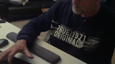 Snapshot of cargo69 chatting on January 6, 2025, 6:41 pm cargo69 online show from January 6, 2025, 6:41 pm