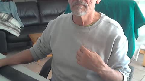 Snapshot of cargo69 chatting on March 2, 2025, 11:18 am cargo69 online show from March 2, 2025, 11:18 am