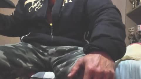 Laz online show from February 22, 2026, 7:40 am