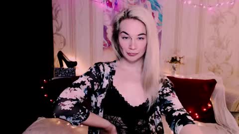 Carin online show from March 12, 2026, 1:56 am