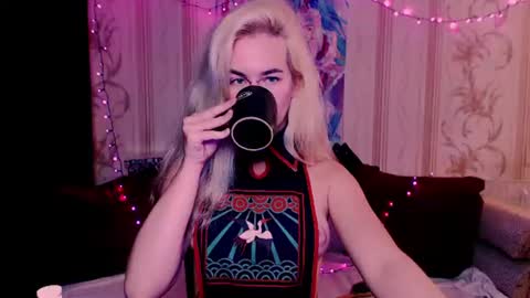 Carin online show from July 2, 2026, 8:59 pm