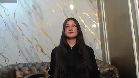 Carito online show from November 2, 2025, 3:53 am