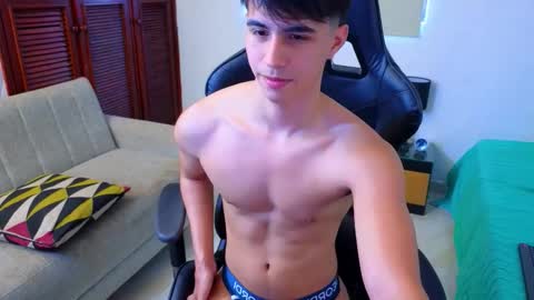 carl_dixon online show from March 22, 2026, 6:33 pm