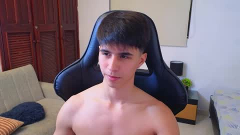 carl_dixon online show from May 20, 2026, 12:17 am
