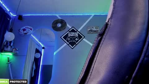 Snapshot of carl_smithh chatting on January 19, 2025, 5:05 am Carl online show from January 19, 2025, 5:05 am