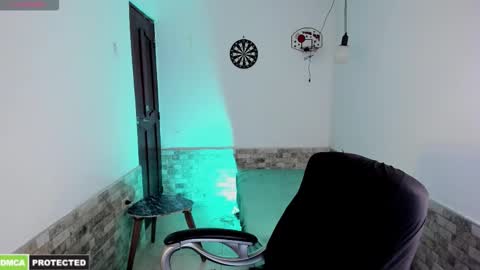 Carl online show from December 5, 2025, 4:32 am