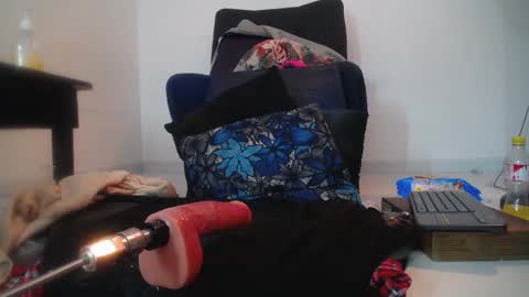 carla_prestige online show from January 11, 2025, 10:18 pm