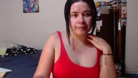 carlajames_1 online show from March 1, 2026, 11:51 pm