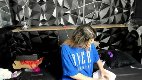 Snapshot of carlamarrinson chatting on December 16, 2024, 1:42 am carlamarrinson online show from December 16, 2024, 1:42 am