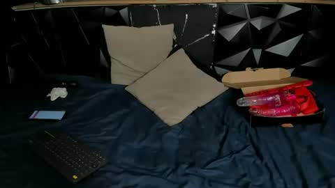 Snapshot of carlamarrinson chatting on February 22, 2025, 12:19 pm carlamarrinson online show from February 22, 2025, 12:19 pm