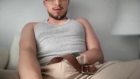 carlcarlinches4 online show from October 20, 2025, 6:52 pm