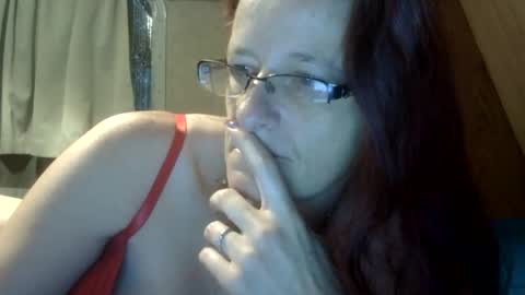 carleeswoman08 online show from March 31, 2026, 11:32 am