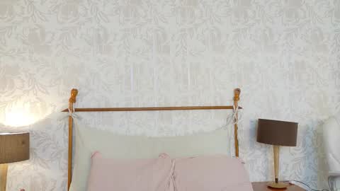 Carline  online show from February 21, 2026, 11:22 am