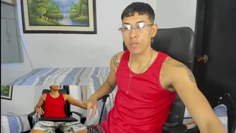 Snapshot of carlitosex09 chatting on January 28, 2025, 2:10 pm master online show from January 28, 2025, 2:10 pm