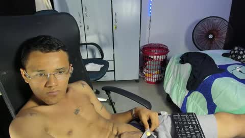 Snapshot of carlitosex09 chatting on February 11, 2025, 9:03 pm master online show from February 11, 2025, 9:03 pm