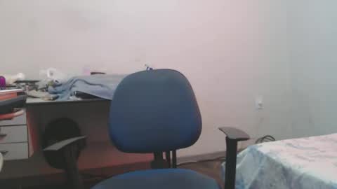 carlos online show from March 25, 2026, 6:47 pm